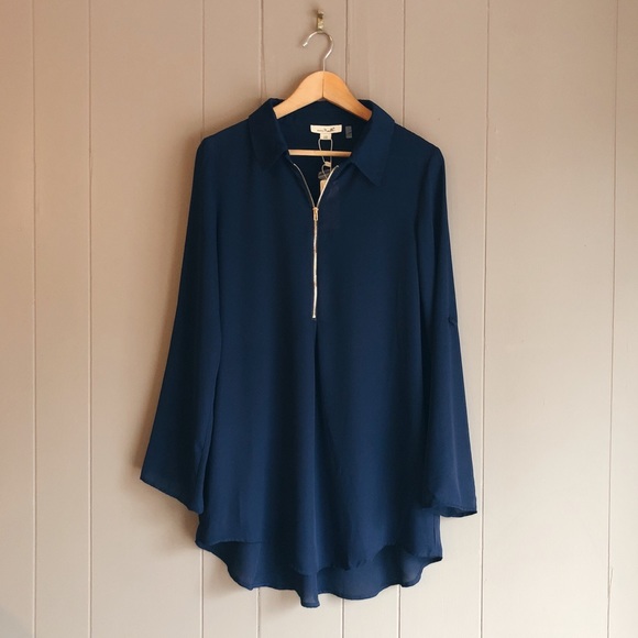 Simply Noelle Tops - NWT Navy Blue Zip Popover Tunic / Dress